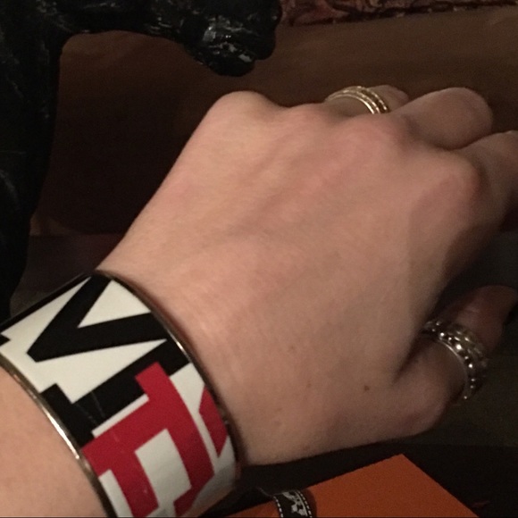 🍒🧨HERMÈS Extra Wide 💯 %AUTHENTIC - Picture 5 of 8